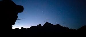 04:50 Uhr – Sternenhimmel bei Sonnenaufgangswanderung Zafernhorn